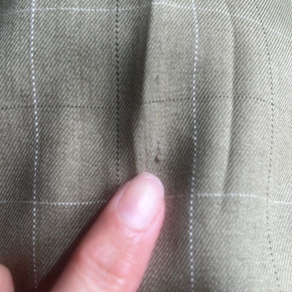 J. Vital 2piece suit size 42R top and 42R/ 35W
bottom Men's Tan Blazer - Picture 17 of 17